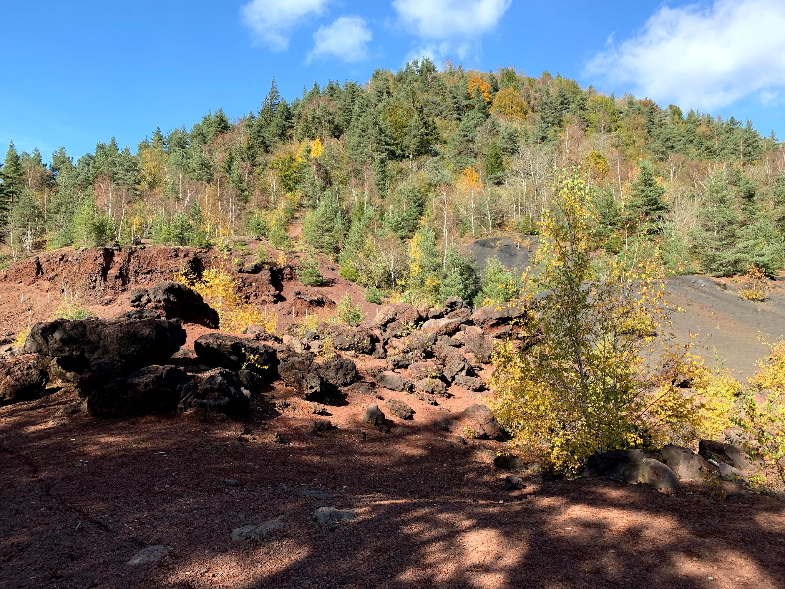 Carrière du Puy de la Vache en automne