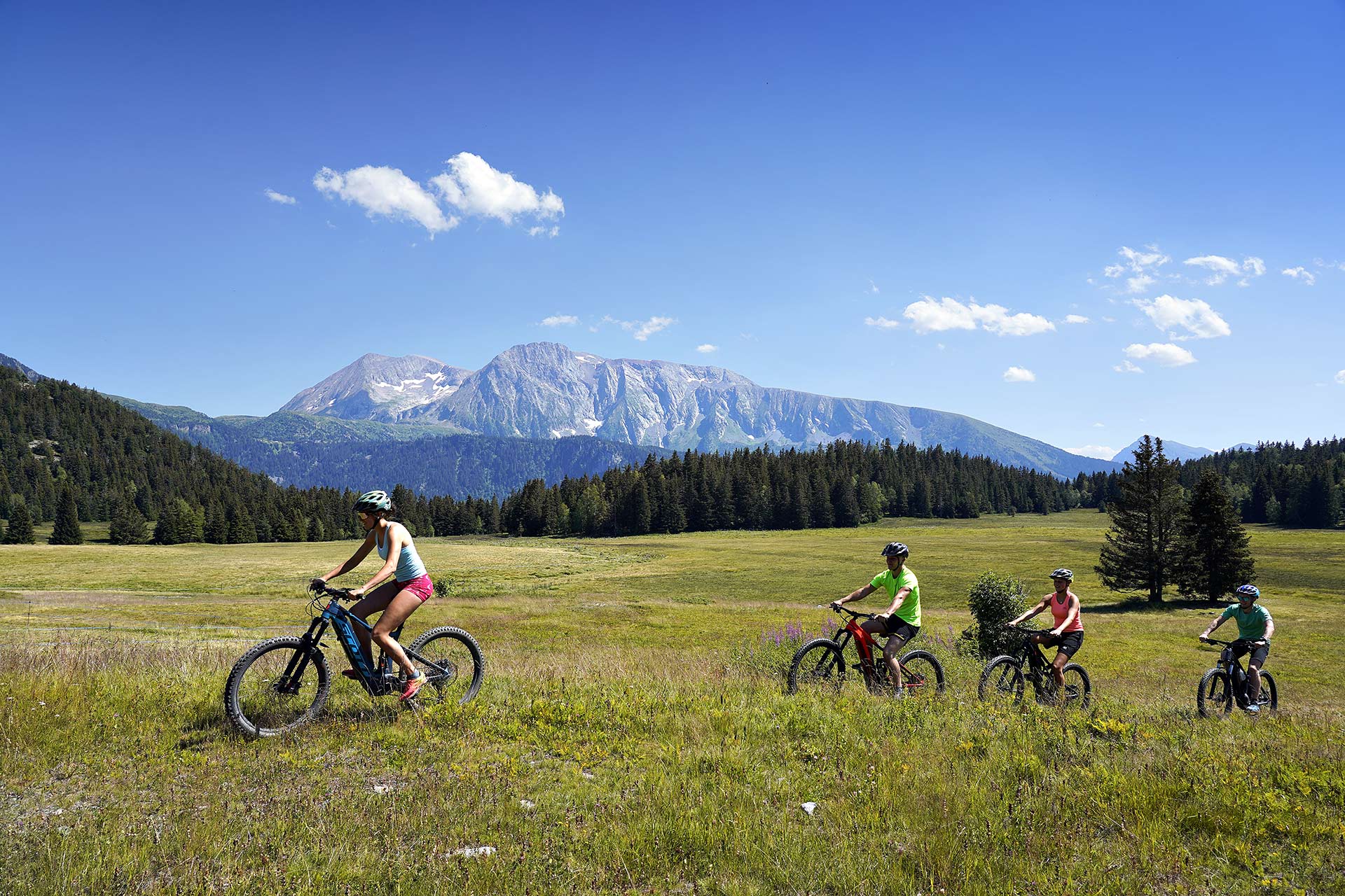 5 bonnes raisons de découvrir le VTT électrique à Chamrousse !