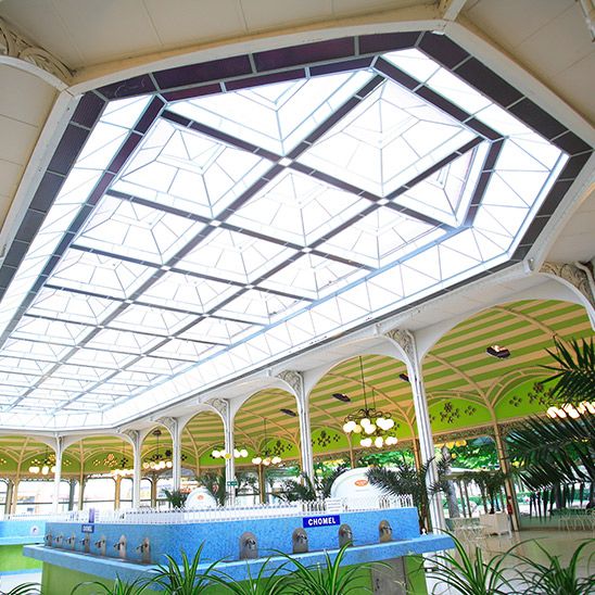 R. Lacroix - Hall des Sources à Vichy