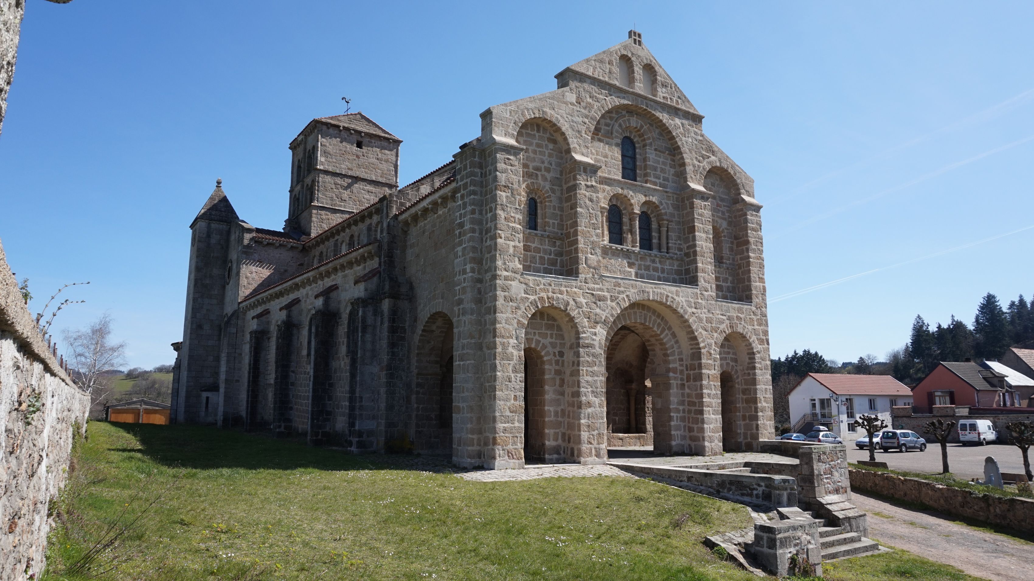 Église de Châtel-Montagne