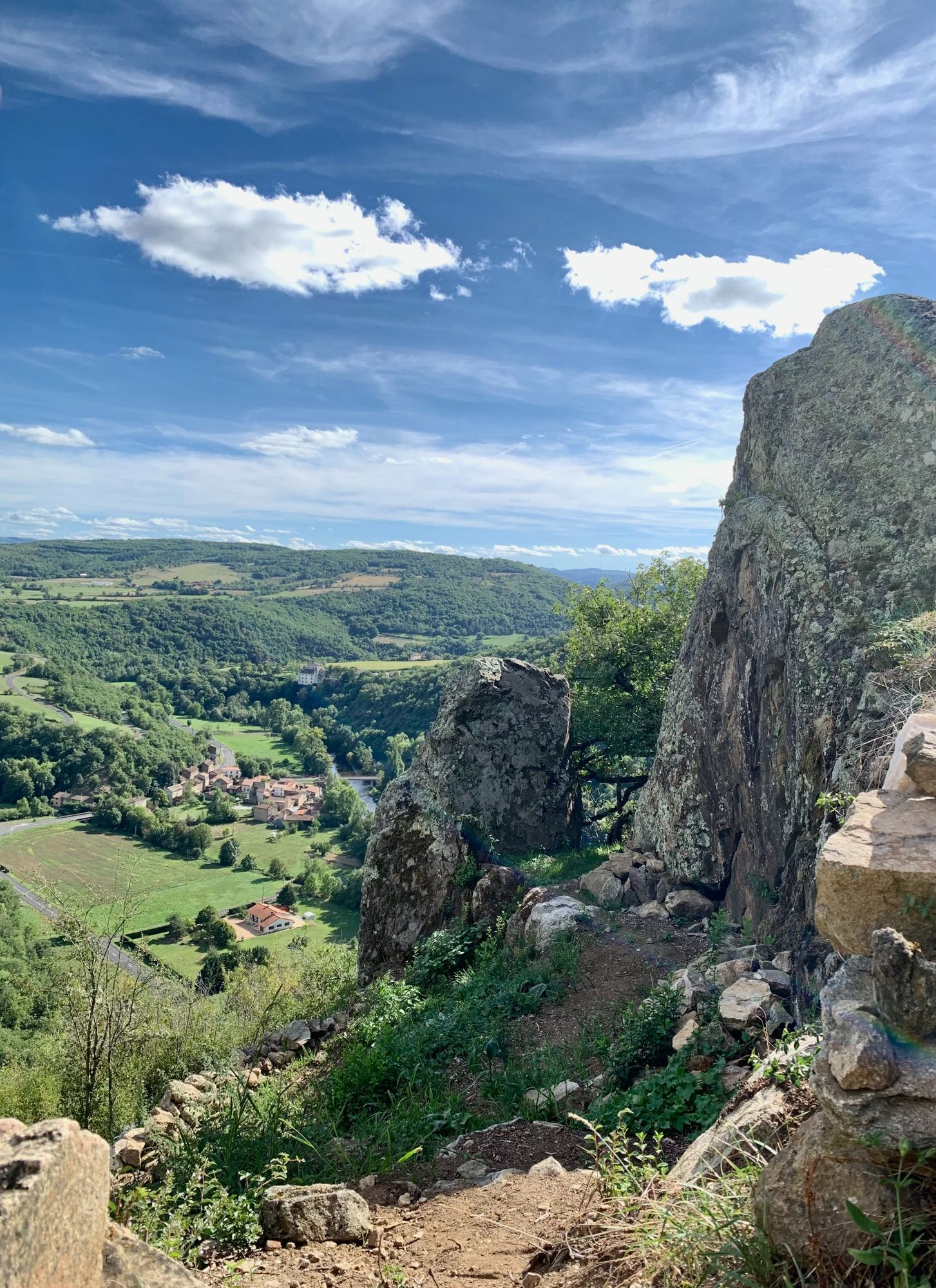 Vue sur la vallée de L'Alagnon
