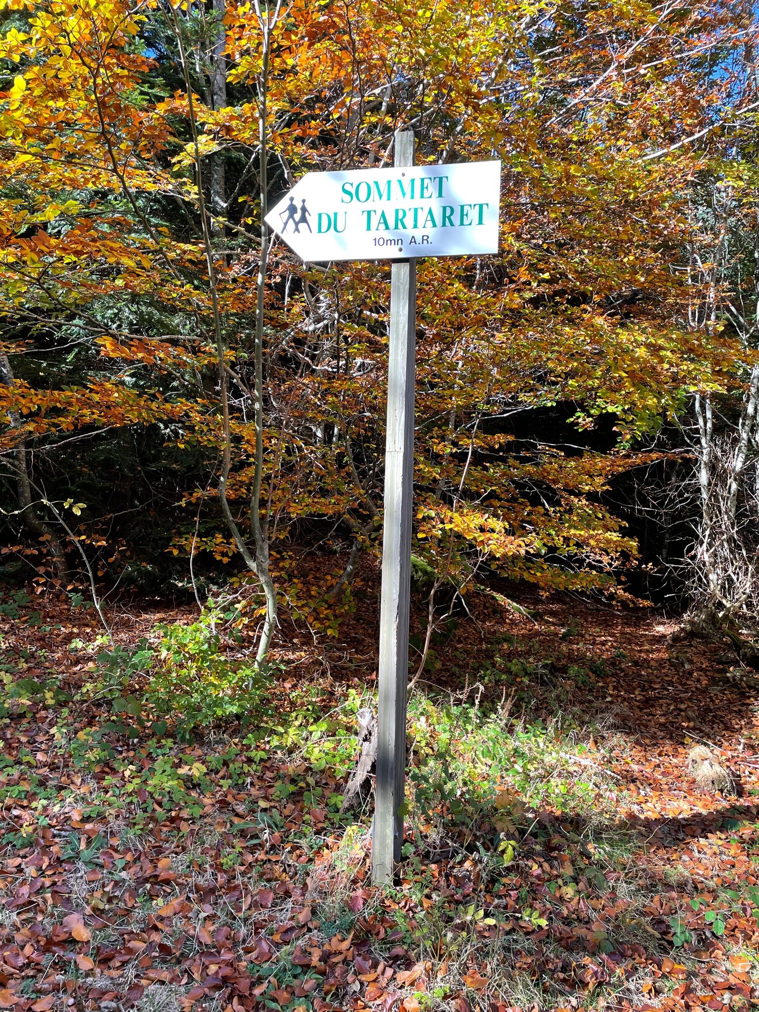 Panneau d'indication sommet du Tartaret