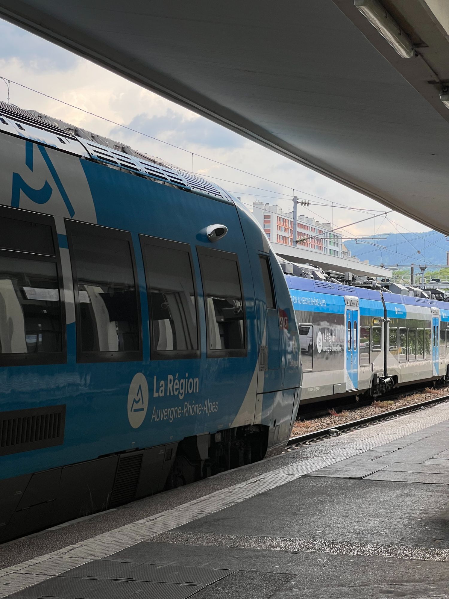 TER en gare de VICHY