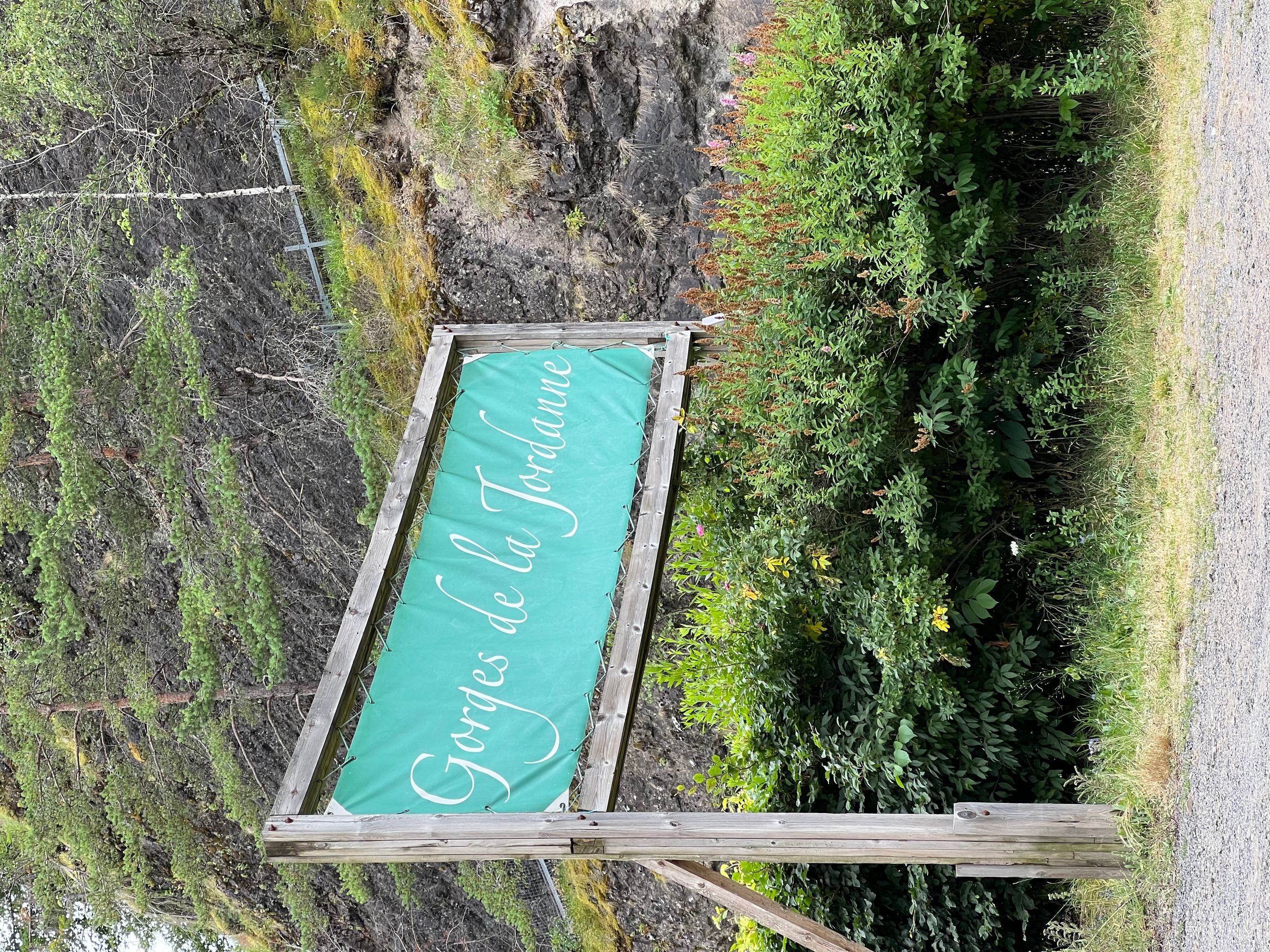 Panneau des Gorges de la Jordanne dans le Cantal