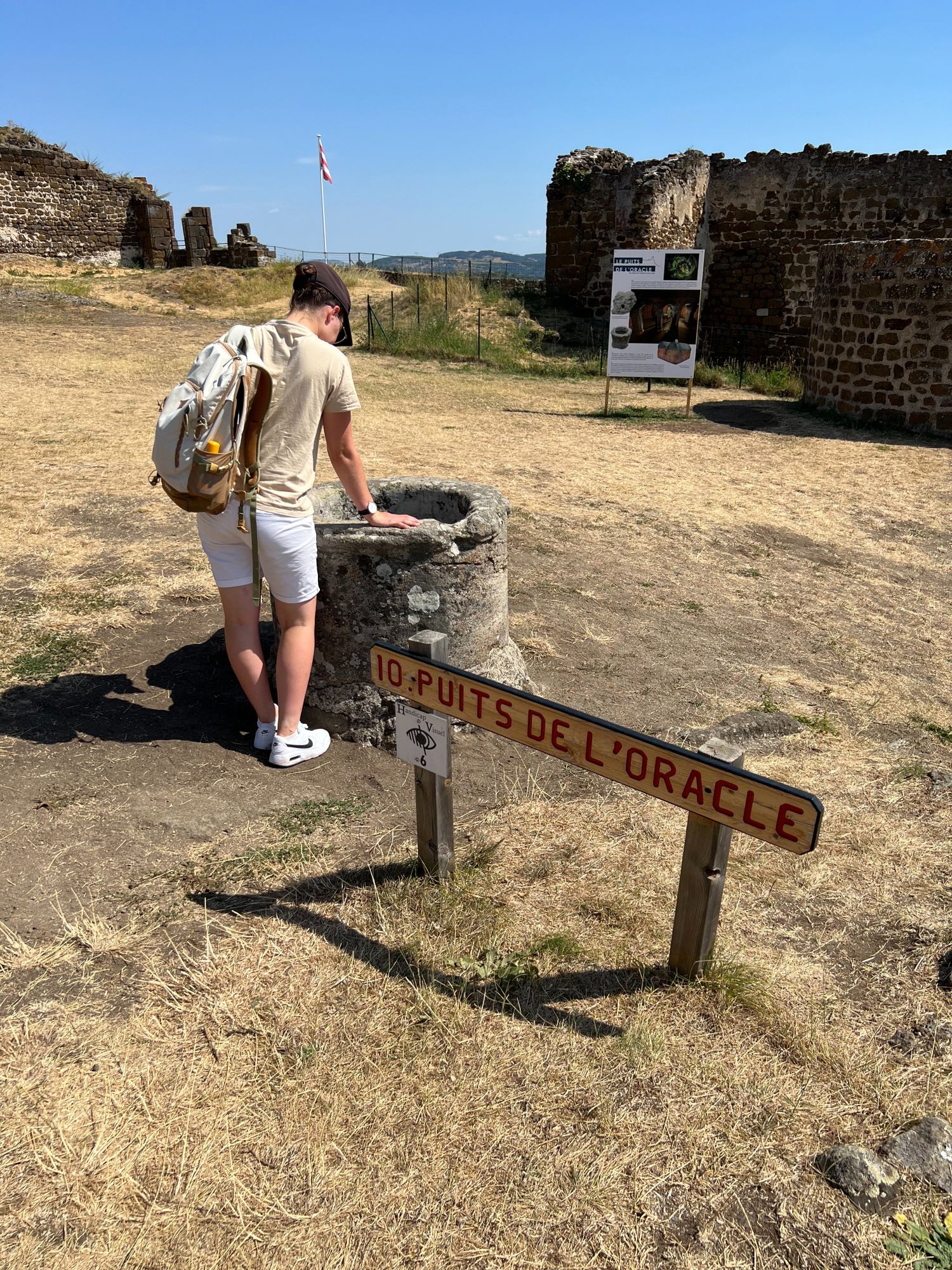 Puits de l'oracle Forteresse de Polignac