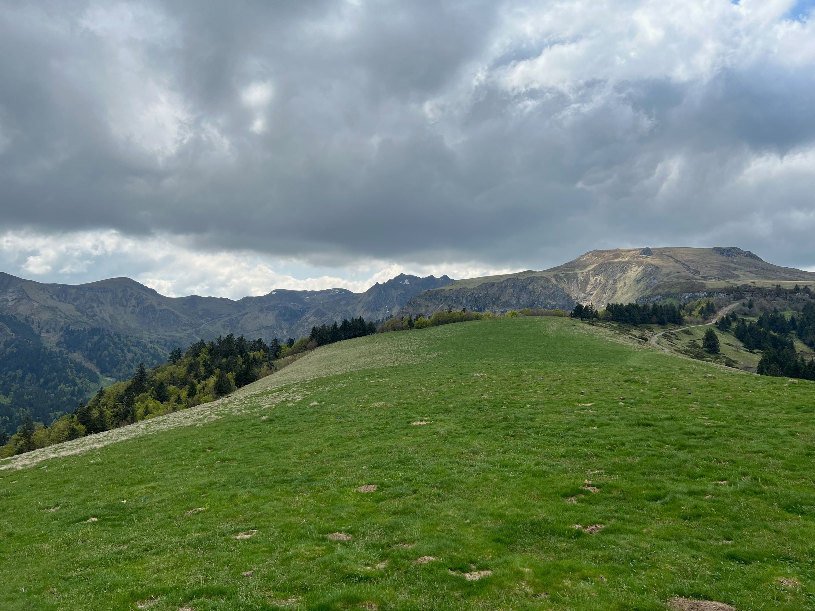 Vue depuis le Pic du Capucin en Auvergne