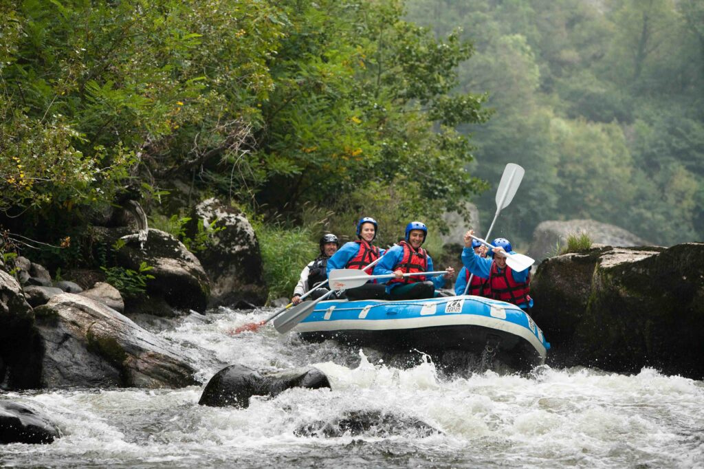 Rafting dans les gorges du Haut-Allier en Haute-Loire