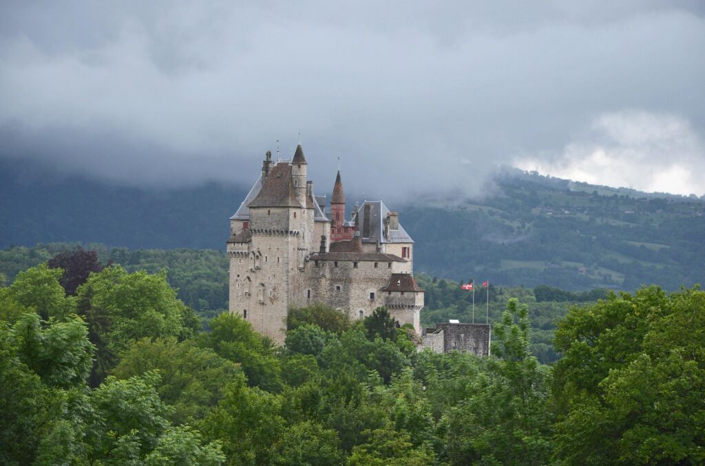 Château menthon st bernard