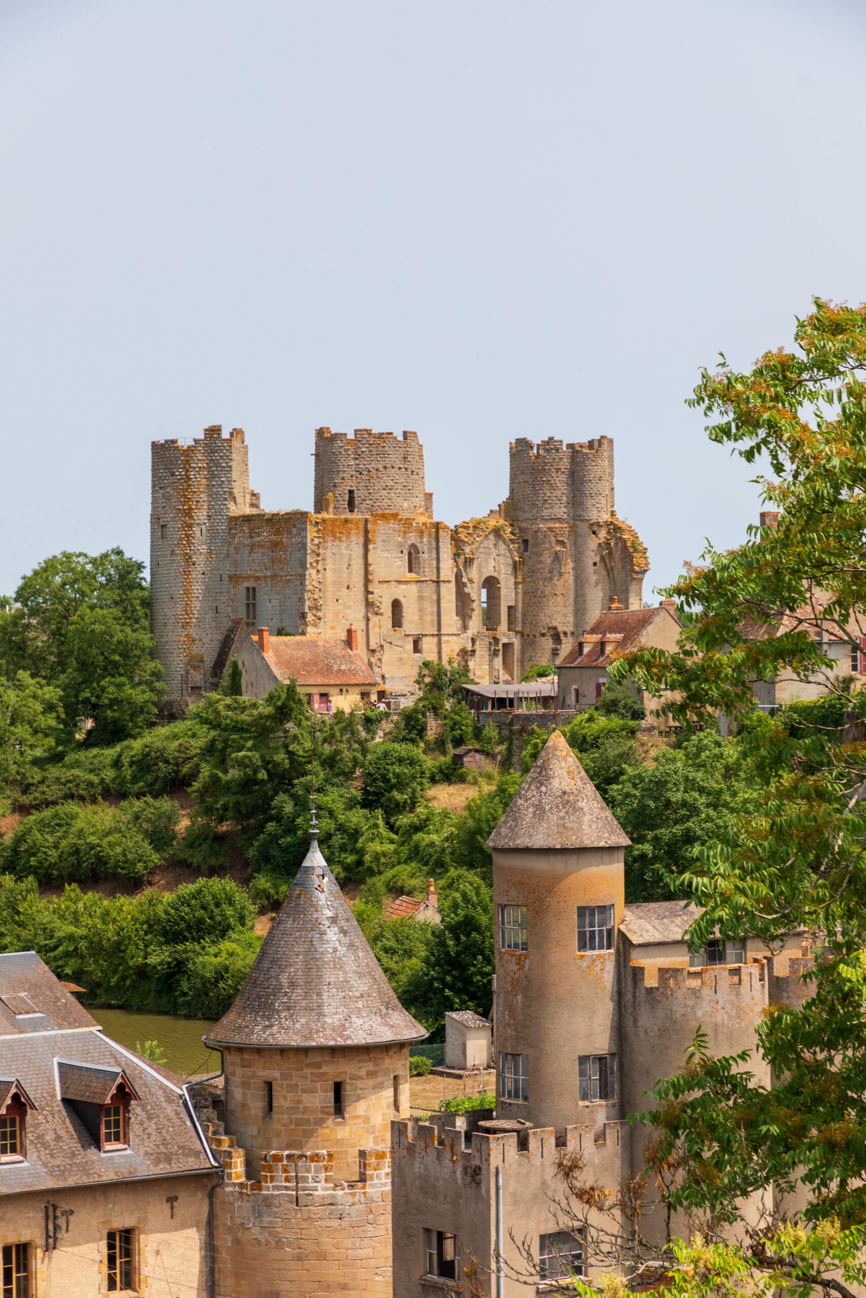 Château de Bourbon-l'Archambault dans l'Allier