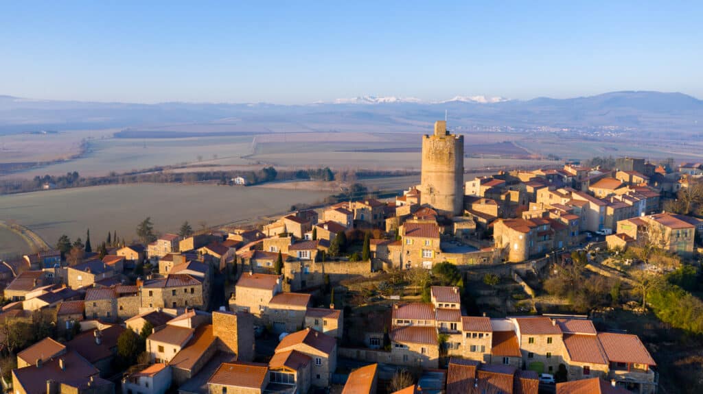 Village de Montpeyroux dans le Puy-de-Dôme