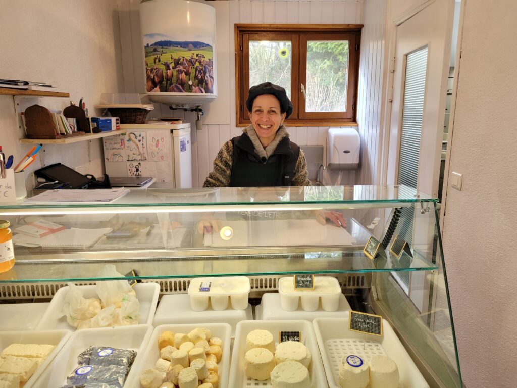 fromages de chèvre à la ferme du botton à propières en beaujolais