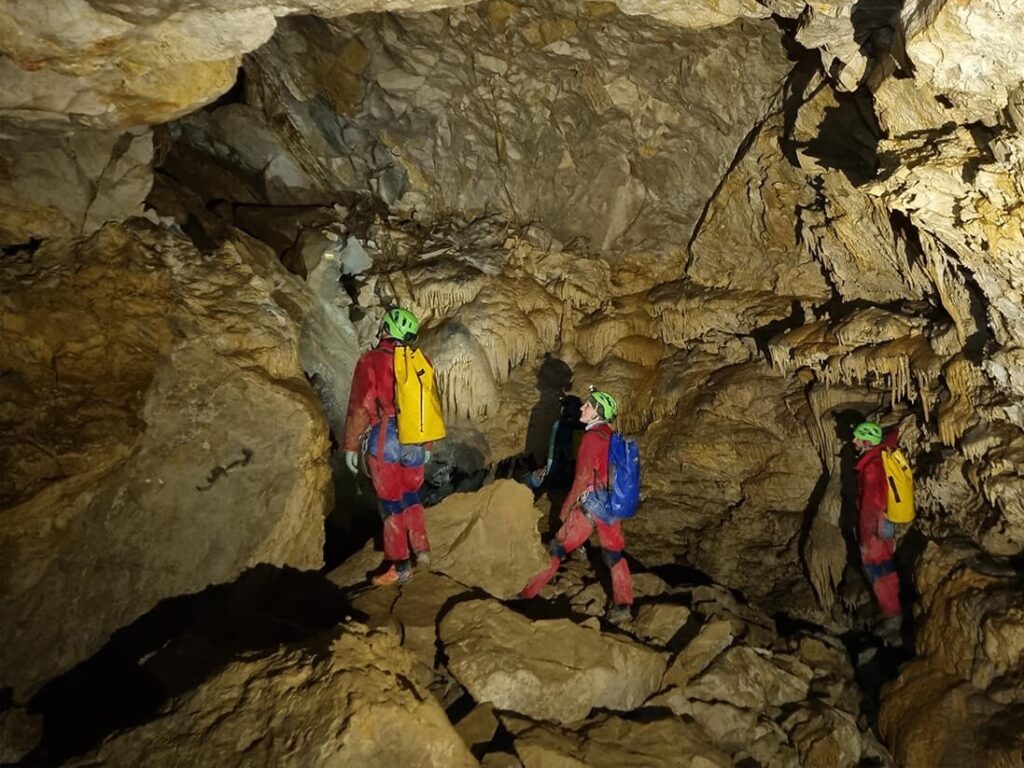 Spéléologie à la Dent de Crolles