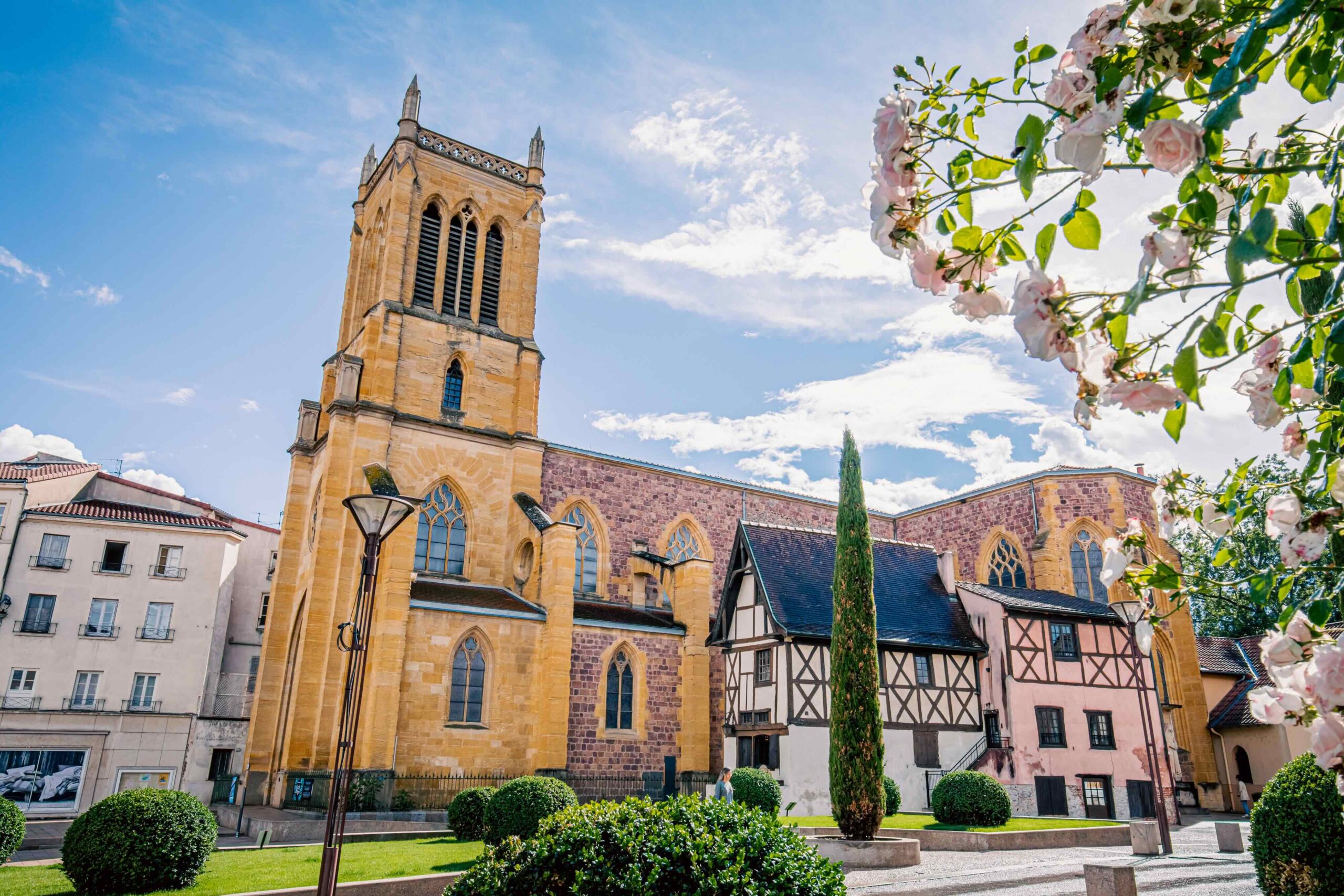 Église Saint-Étienne - Roanne, Auvergne-Rhône-Alpes