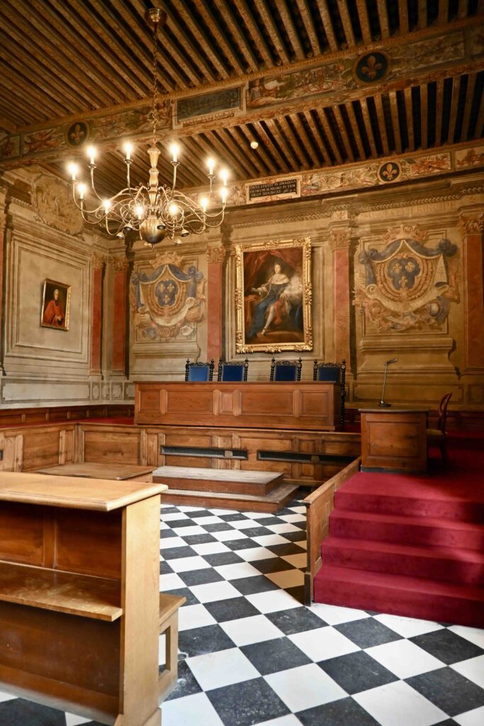 Salle d'audience du Parlement de Dombes
